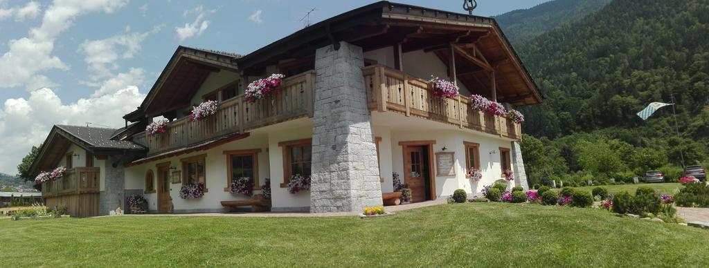 Agriturismo Maso Grisun Borzago Exterior foto